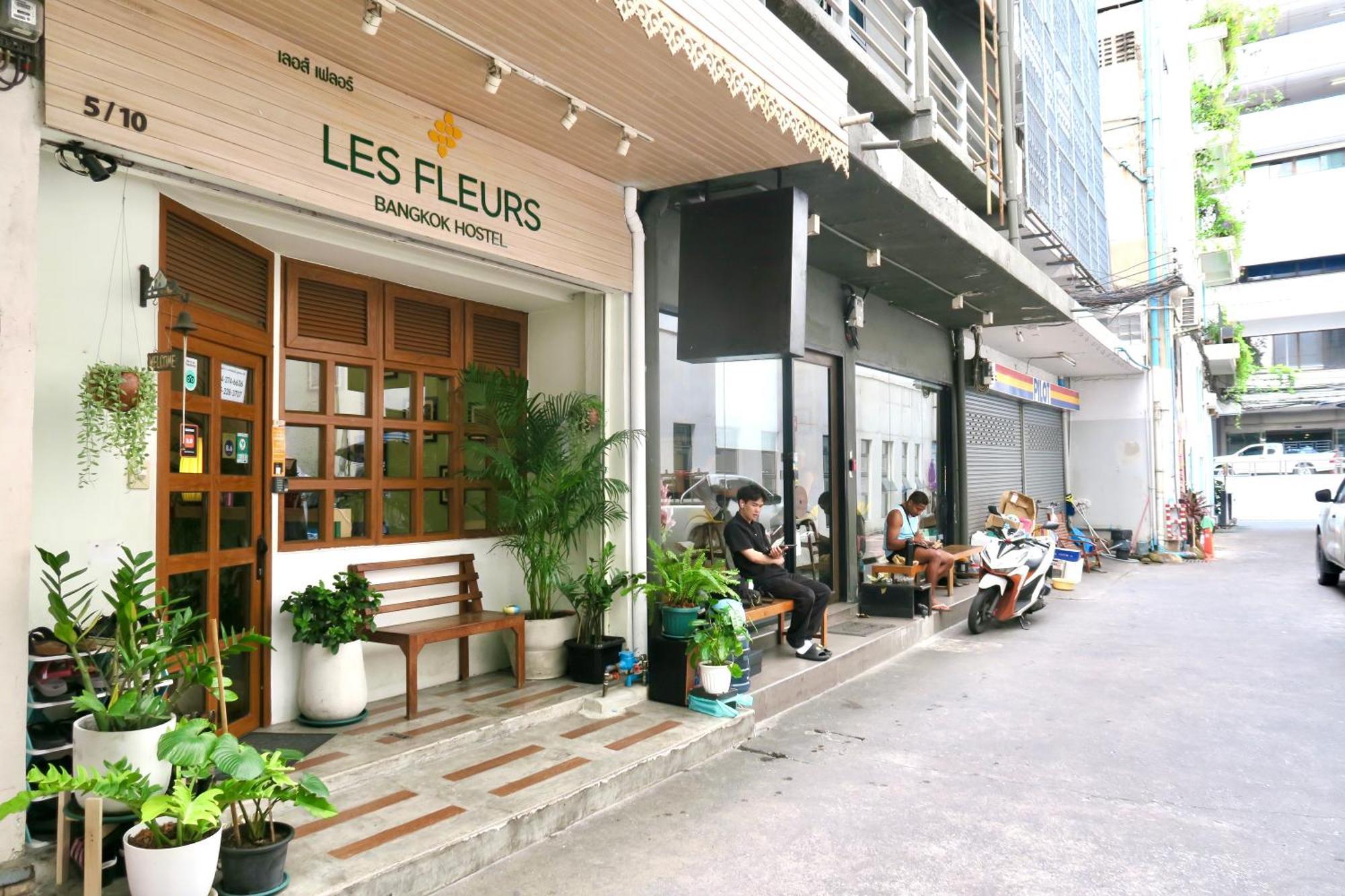 Les Fleurs Bangkok Hostel Exteriér fotografie