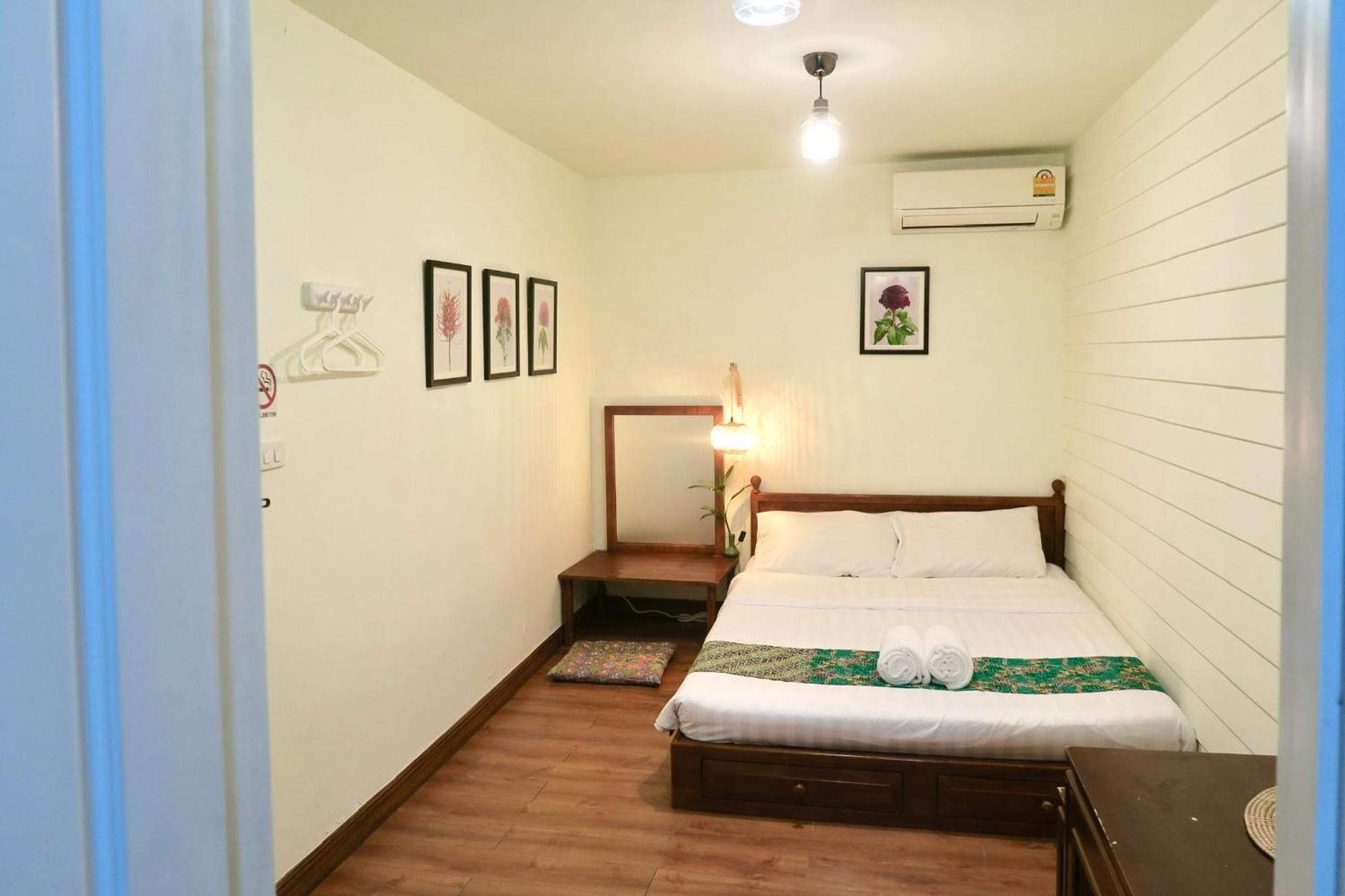 Les Fleurs Bangkok Hostel Exteriér fotografie