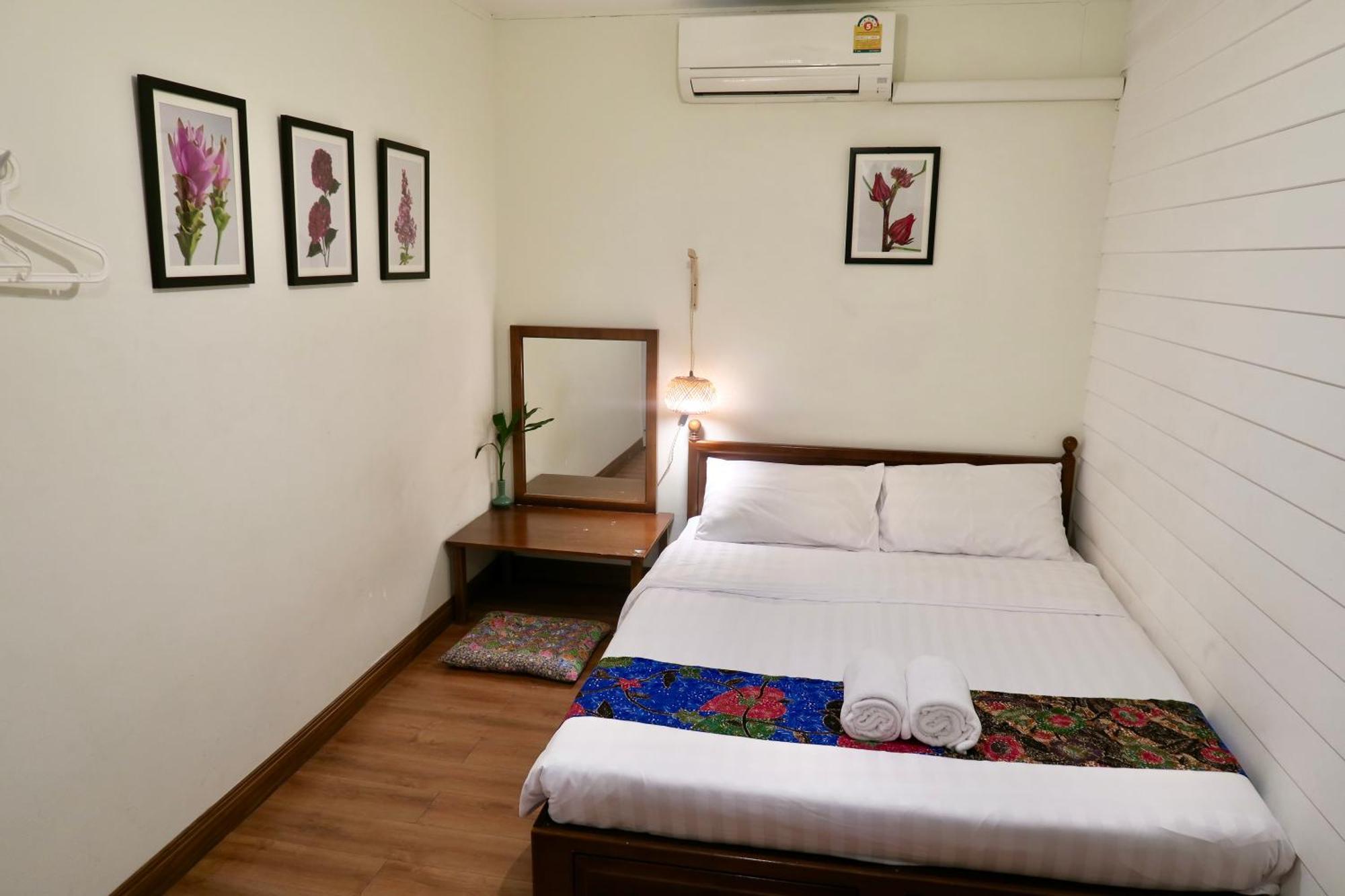 Les Fleurs Bangkok Hostel Exteriér fotografie