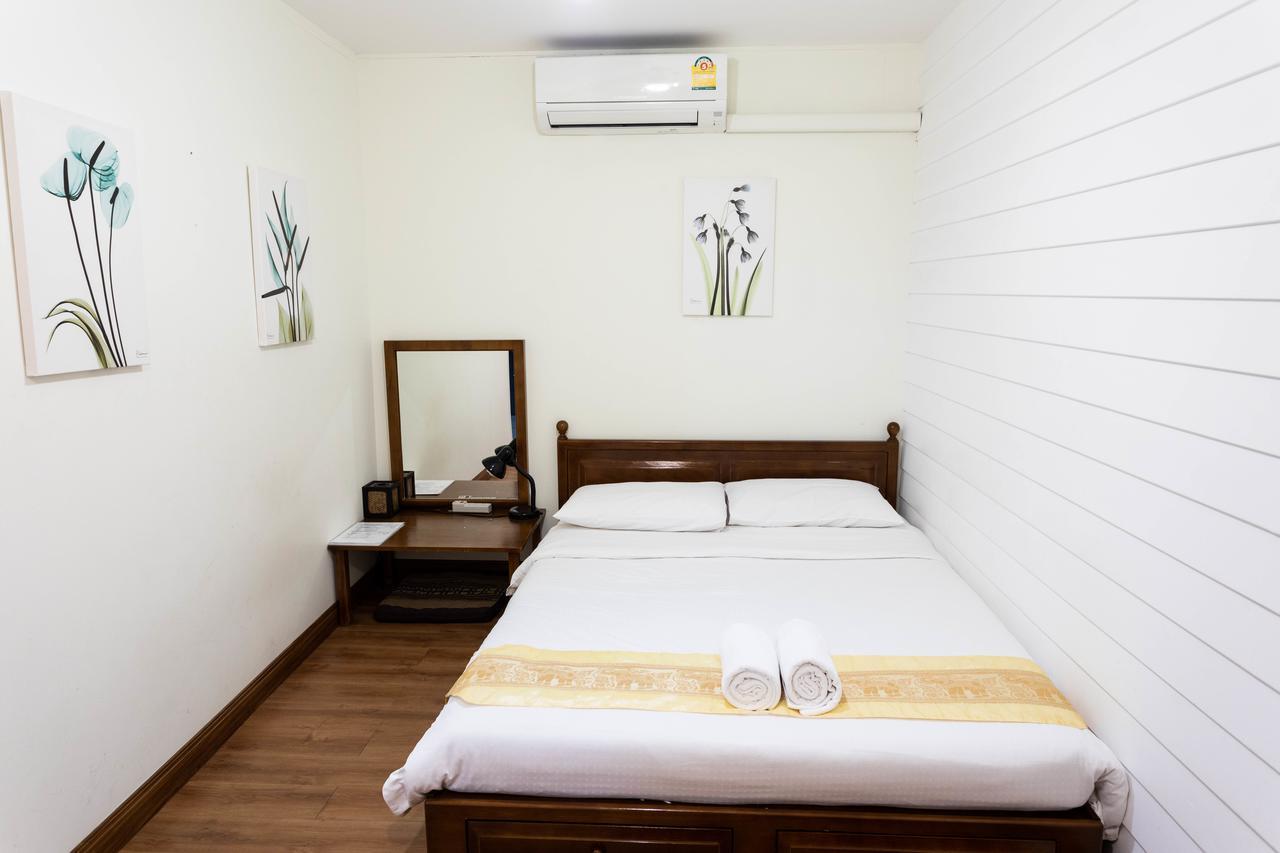 Les Fleurs Bangkok Hostel Exteriér fotografie